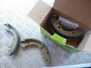 machoires de frein suzuki jimny - Imagen 1 de 2