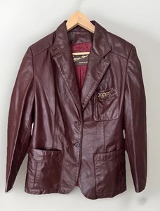 Giacca di pelle vintage bordeaux logo oro etienne aigner blazer HONG KONG M-L - Foto 1 di 13