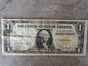 1935 A $ 1 SILVER CERTIFICATE-YELLOW SEAL-NORTH AFRICA              R91397069 C  - Picture 1 of 2