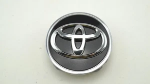 1X 42603-0K280 HILUX 2015-16 4X2 WHEEL CENTER CAP HUB - Picture 1 of 5