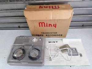 Transistor Tape Recorder Miny Vintage - Foto 1 di 10