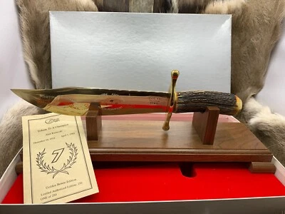 Cuchillo Case XX Tribute Alan Kulwicki Big Bowie 1992 y exhibición de nogal caja como nueva Foto 1 de 4