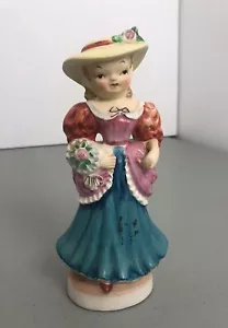 Vintage Porzellan englische Mädchen Mütze Handgelenk Ansteck Blumen Figur Japan schön! - Bild 1 von 12