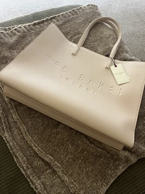 TED BAKER LONDON Soocon Tote “The Icon”  NWT - Image 1 of 4