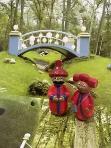 In The Night Garden Mr & Mrs Pontipine Figures Rare Ideal Cake Topper Pontipines - Picture 1 of 17