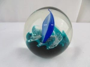 BLUE SAIL Caithness Scotland Paperweight 585/750 - Picture 1 of 4