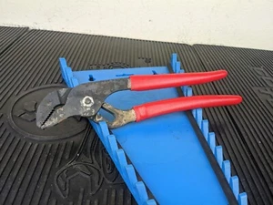 #av977 Snap On Tools RED 91ACP 9" Adjustable Joint Interlocking Channel Pliers - Picture 1 of 14