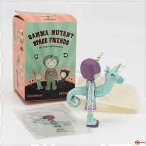 Kidrobot Gamma Mutant Space Friends Stella CHASE vinyl figure by Tara McPherson - Picture 1 of 2