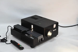 Rollei P355 automat 35mm Film Slide Projector & Cord Remote(No focus on remote b - Picture 1 of 13