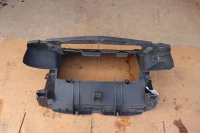 2017-2019 CHEVY CORVETTE 6.2L ENGINE COOLING RADIATOR AIR BAFFLE SHROUD OEM - Image 1 of 4