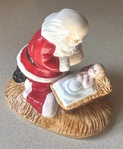 Vintage The Kneeling Santa by Roman Inc Baby Jesus Manager Christmas 1988 - Picture 1 of 9