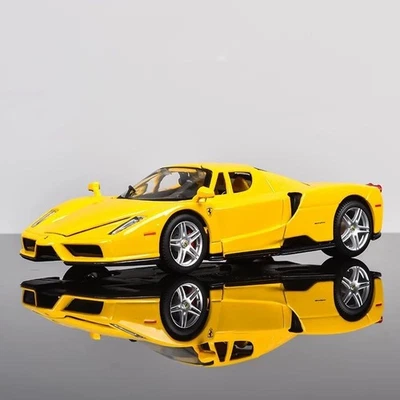 Ferrari Enzo modelo de carro escala 1:24 altamente colecionável estoque do Reino Unido - Imagem 1 de 4