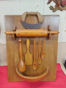 19 x 25" ARTS & CRAFTS Primitive Kitchen Utensil WALL HANG Pocket ANTIQUE - Picture 1 of 16