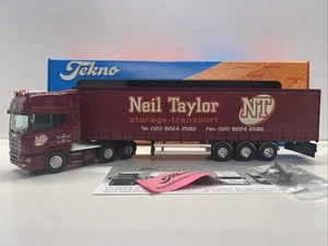 Tekno 1:50 Scale Scania 124 Topline With Curtain Trailer In Neil Taylor Livery - Picture 1 of 22
