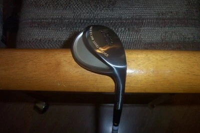 BRAND NEW Spalding Pro Caliber Great Escape Sand Wedge  SW   steel shaft RH  - Image 1 of 4