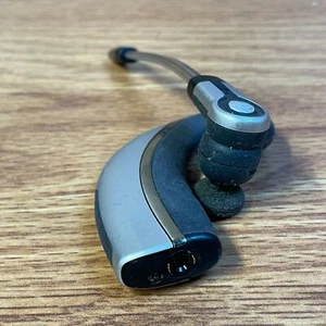 Plantronics Voyager 510 Silver Reachargable Bluetooth Wireless Ear-Hook Headset - Picture 1 of 7