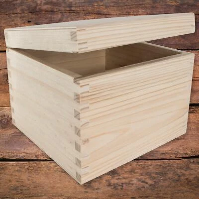 Wooden Box with Lid 16x16x13cm /Small Square Cube Plain Decorative Pine Storage - Image 1 of 4
