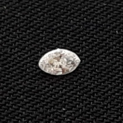 Diamante suelto genuino de corte marquesa de 0,06 quilates de 3,5 mm x 2,2 mm Foto 1 de 2