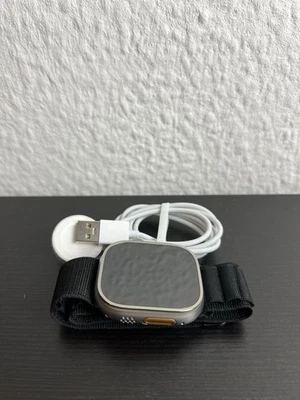 Apple Watch Ultra 2 49mm - Sehr Guten Zustand ✅ Schnell Versand ✅ - Bild 1 von 4
