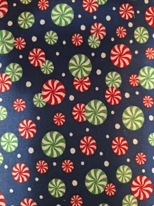 BTY Christmas Candy Allover Baumwollstoff - Bild 1 von 1
