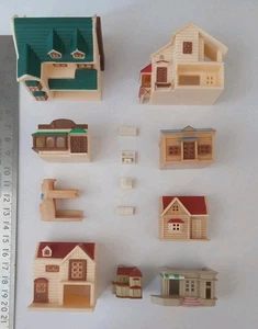 Sylvanian Families Assorted MINIATURE Houses & Furniture. - Picture 1 of 4
