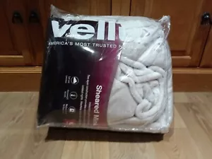 VELLUX Sheared 100% Polyester Mink Blanket, Light Gray, KING - Picture 1 of 12