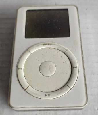 Apple iPod Classic 2nd Generation White 10GB Model A1019 Untested For Parts only - Image 1 of 4