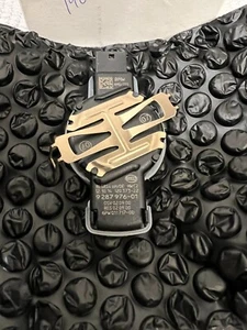 Windshield BMW 61359287976 Sensor rain light solar condensation Fog Glass OEM - Picture 1 of 2