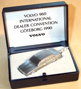 wonderful keychain with pewter-model VOLVO 960 - Dealer Convention Göteborg 1990 - Picture 1 of 2