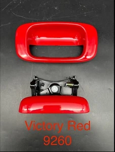 99-06 GM Chevy GMC Silverado Sierra Victory rojo manija y bisel del portón trasero - Imagen 1 de 10