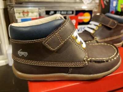 NUEVO See Kai Run Owen II Marrón Azul Niños Botas con Correa de Cuero Niño Pequeño 5T / 21 EUR Foto 1 de 4