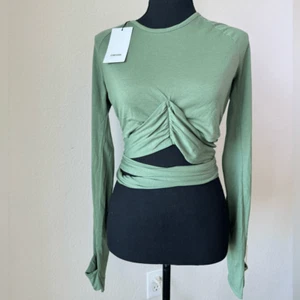 Gymshark Women Power Crop Top Size S Green Thumbhole Open Back Wrap Gym Training - Picture 1 of 8