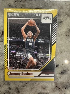 2024-25 Donruss #180 Jeremy Sochan Yellow Flood - Bild 1 von 2