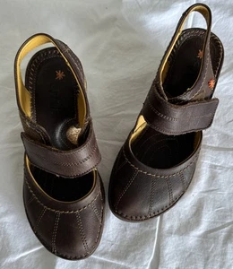 The Art Company A.R.T Schuhe Damen Leder braun Spangenpumps Gr. 37 (4) gebraucht - Bild 1 von 5