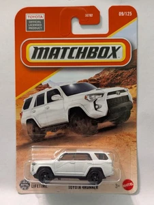 Matchbox white Toyota 4Runner *read* - Picture 1 of 2