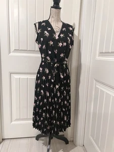 Lerche + grau Damen Plissee Blumen ärmellos V-Ausschnitt Gürtel knielanges Kleid Gr. S - Bild 1 von 9