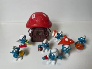 Vintage Smurfs Lot - Includes RARE Smurf with latern - mushroom house and MORE!! - Picture 1 of 8