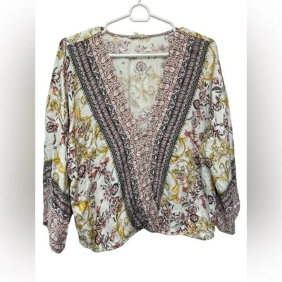 Top bohemio para mujer Mystree floral con cuello en V Foto 1 de 4