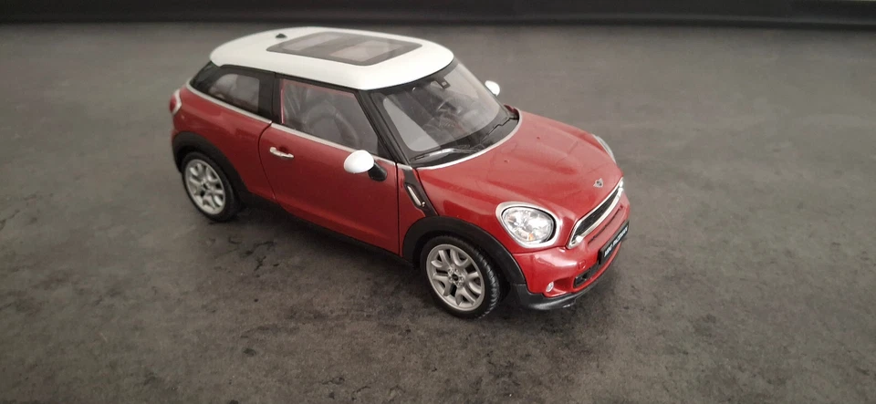 1:24 Mini Cooper S Paceman [Welly] - Bild 1 von 4