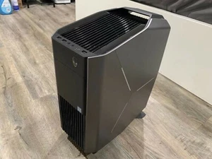 Dell Alienware Aurora R8 i9-9900K 32GB RAM 512GB+1TB SSD NO GPU - Picture 1 of 2