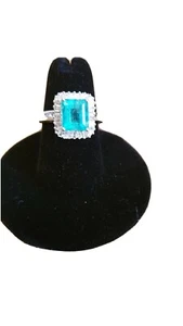 Ilianna 18ct White Gold Emerald and Diamond Ring - Picture 1 of 4