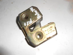 Cerradura delantera derecha volvo 740 año 1989-1992 - Imagen 1 de 1