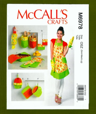NEW Full Apron (Sizes S, M, L) & Kitchen Accessories Sewing Pattern~McCalls 6978 - Image 1 of 4