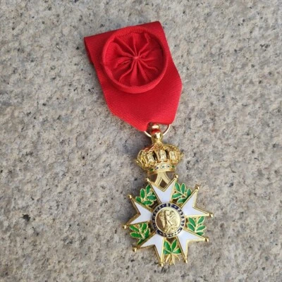Replica Napoleon Emperor's Legion of Honor Medal of Honor French Emblem - Image 1 of 3