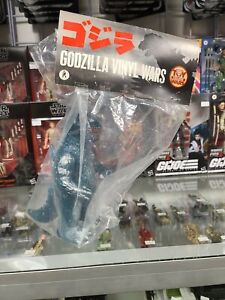 Godzilla Vinyl Wars 8'' BULLMARK SOFUBI Blue Figure Toy Wars Exclusive Medicom