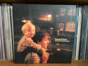 GAVIN CLARK BEAUTIFUL SKELETONS DOUBLE VINYL - Foto 1 di 4