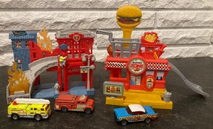 Matchbox 2004 Burger Zone, 2005 Fire Station Adventure playsets COMPLETE w cars - Picture 1 of 21