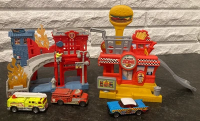 Matchbox 2004 Burger Zone, 2005 Fire Station Adventure playsets COMPLETE w cars - Image 1 of 4
