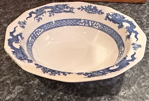 Cuenco para servir antiguo diseño dragón azul y blanco cabinas - Imagen 1 de 4
