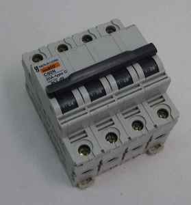 Merlin Gerin 24486 multi9 C60N Circuit Breaker, Type C, 4-Pole, 20A - Picture 1 of 3